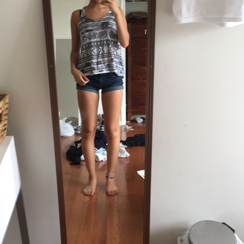 Aztec Patterned Razor Back Tank Top - Picture 3 of 3